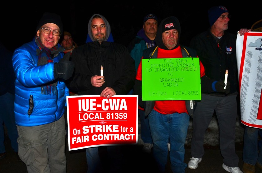 jk-momentive-strikers